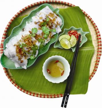 Banh cuon - rolled rice pancake