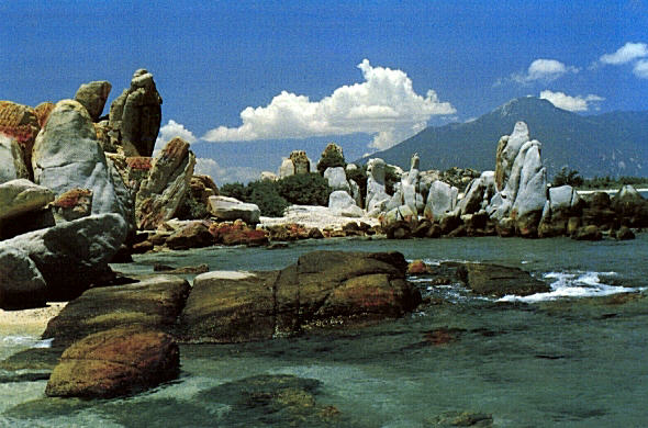 Ca Na Beach – the “Sleeping Princess”