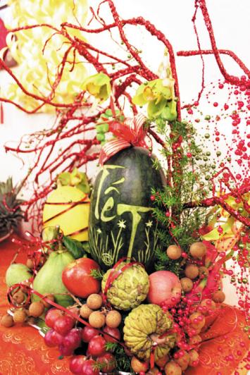 Mam Ngu Qua - sends Tet traditional flavours